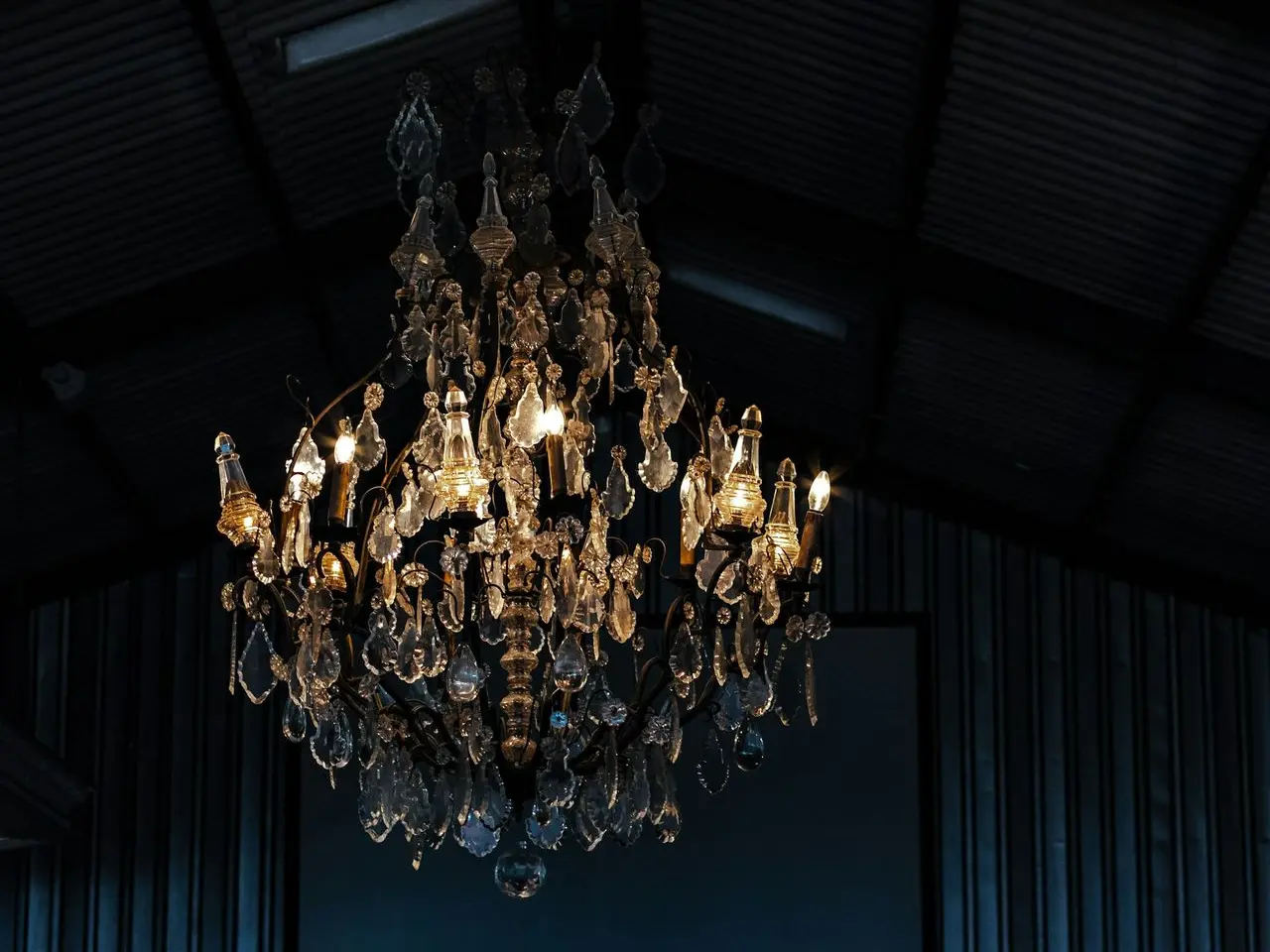 clear crystal uplight chandelier